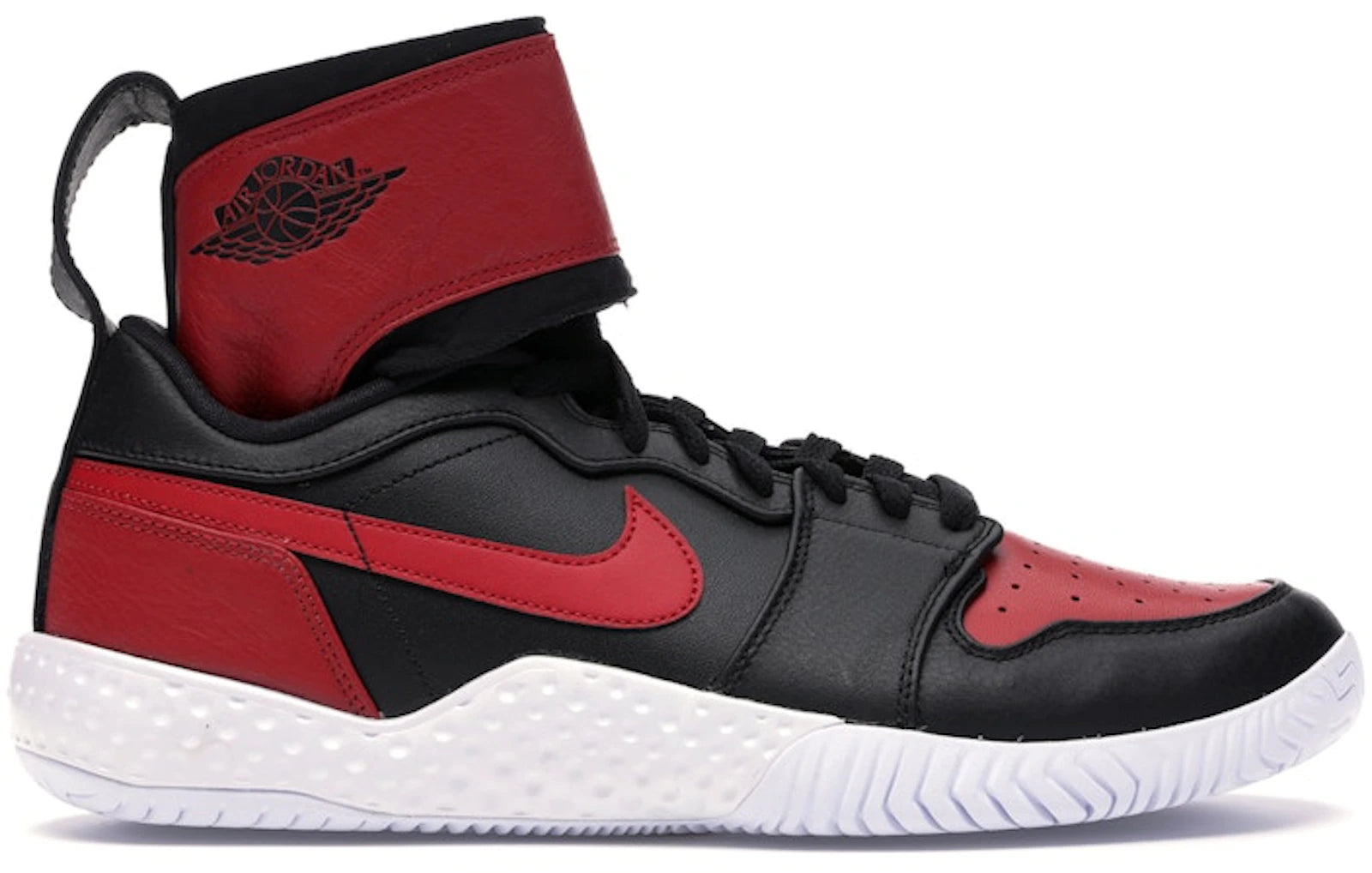 https://images.stockx.com/images/Nike-Court-Flare-AJ1-Serena-Williams-Bred-W-Product.jpg?fit=fill&bg=FFFFFF&w=1000&fm=webp&auto=compress&q=90&dpr=2&trim=color&updated_at=1771506074