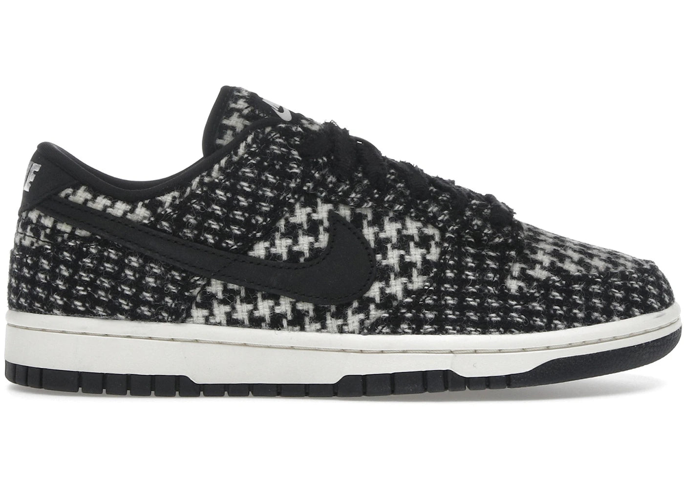 SP16027 Nike Dunk Low Harris Tweed White Black Multi (Women's)