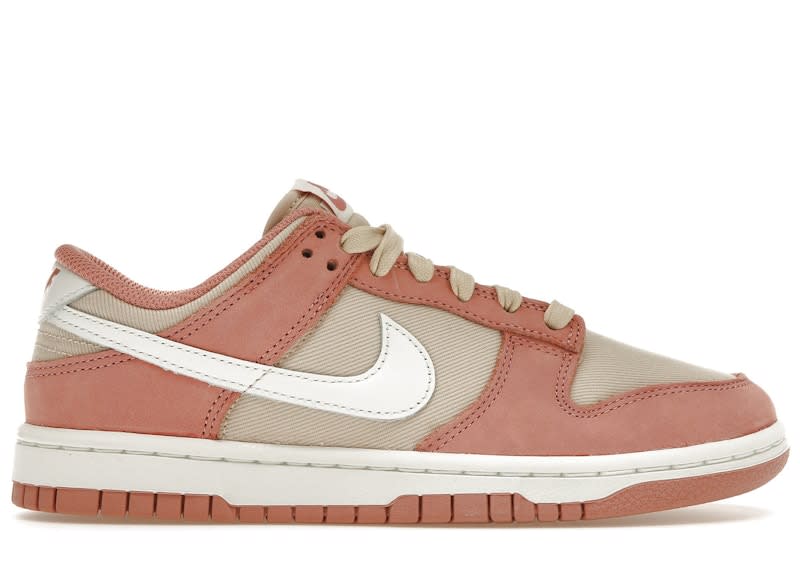 588728 Nike Dunk Low PRM Red Stardust