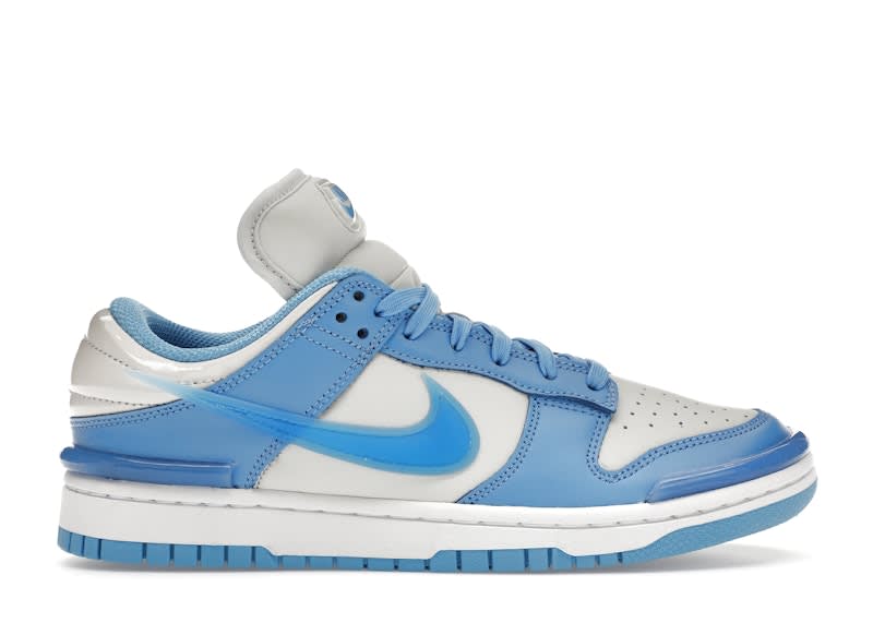 SP8100 Nike Dunk Low Twist University Blue (Women's)