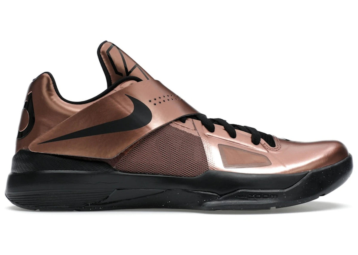 https://images.stockx.com/images/Nike-KD-4-Christmas-2024-Product.jpg?fit=fill&bg=FFFFFF&w=700&h=500&fm=webp&auto=compress&q=90&dpr=2&trim=color&updated_at=1738193358