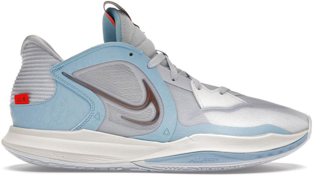 https://images.stockx.com/images/Nike-Kyrie-Low-5-Nets-Product.jpg?fit=fill&bg=FFFFFF&w=1000&fm=webp&auto=compress&q=90&dpr=2&trim=color&updated_at=1738193358