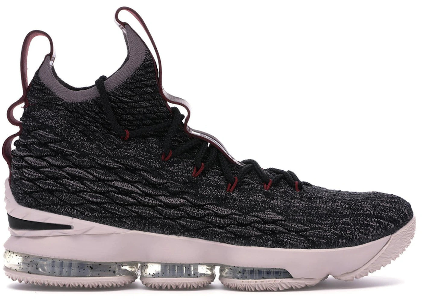 https://images.stockx.com/images/Nike-LeBron-15-Pride-Of-Ohio-Product.png?fit=fill&bg=FFFFFF&w=700&h=500&fm=webp&auto=compress&q=90&dpr=2&trim=color&updated_at=1738193358
