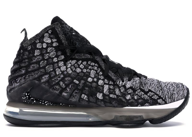 SP12805 Nike LeBron 17 Black White