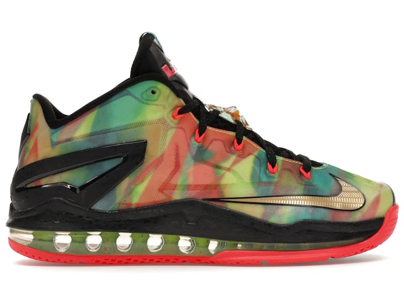 SP13980 Nike LeBron 11 Low SE Multi-Color