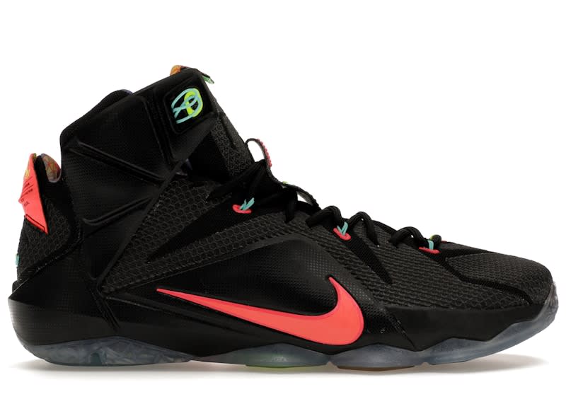 SP11393 Nike LeBron 12 Data