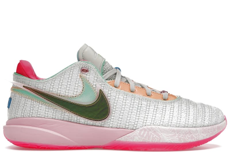 SP8980 Nike LeBron 20 Time Machine