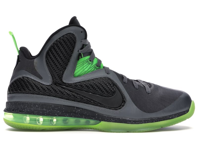 SP3634 Nike LeBron 9 Dunkman
