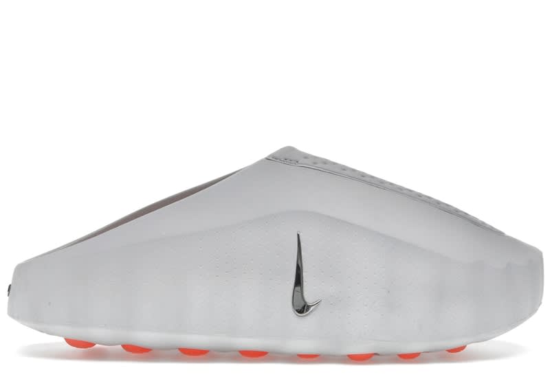 https://res.cloudinary.com/dlqdbsx2k/image/upload/v1779117979/Nike-Mind-001-Slide-Light-Smoke-Grey-Product_mbyhv4.jpg