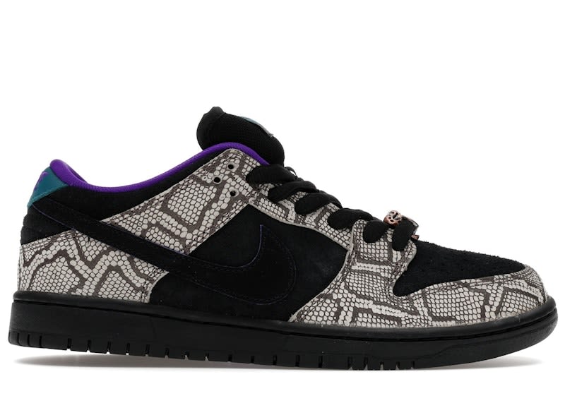 https://res.cloudinary.com/dlqdbsx2k/image/upload/v1776029704/Nike-SB-Dunk-Low-Dashawn-Air-Jordan-Copperhead-Product_kods3i.jpg