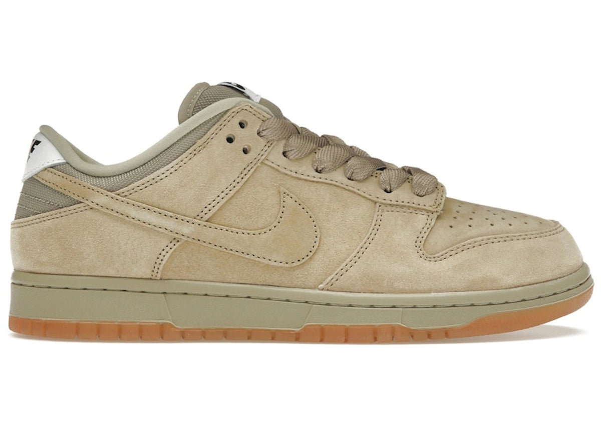 https://images.stockx.com/images/Nike-SB-Dunk-Low-Pro-B-Parachute-Beige-Product.jpg?fit=fill&bg=FFFFFF&w=700&h=500&fm=webp&auto=compress&q=90&dpr=2&trim=color&updated_at=1738193358
