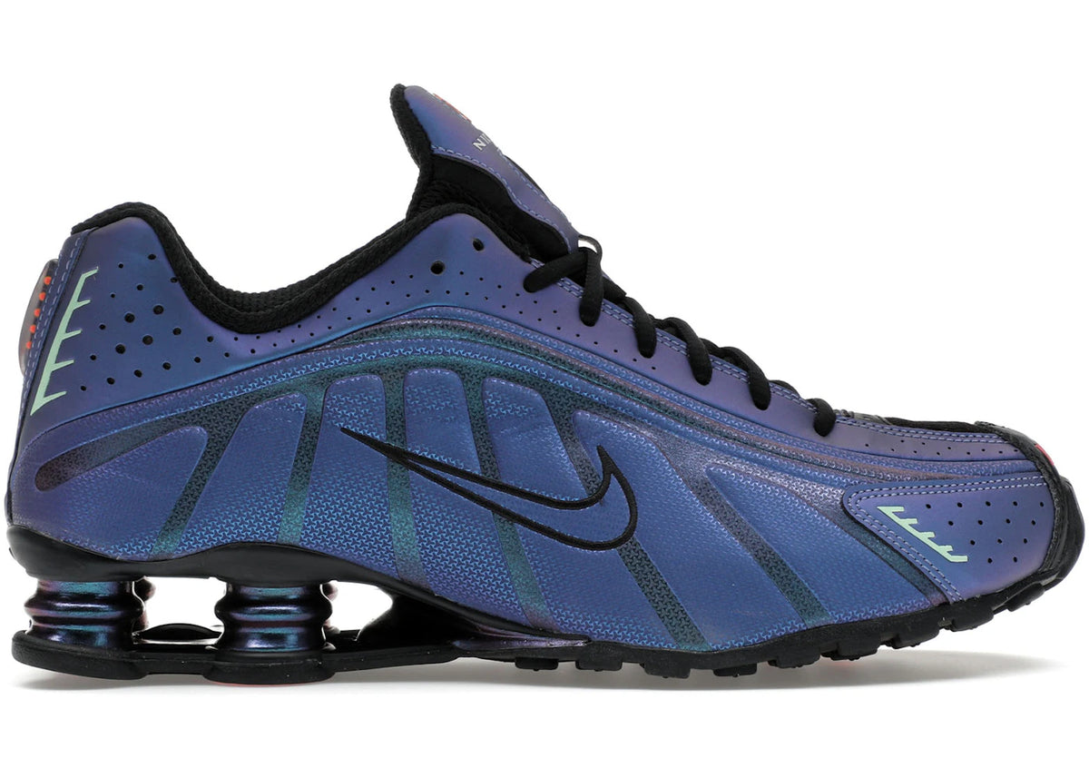 https://images.stockx.com/images/Nike-Shox-R4-Iridescent-Product.jpg?fit=fill&bg=FFFFFF&w=700&h=500&fm=webp&auto=compress&q=90&dpr=2&trim=color&updated_at=1738193358