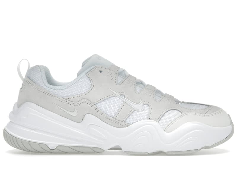 SP9712 Nike Tech Hera Photon Dust White