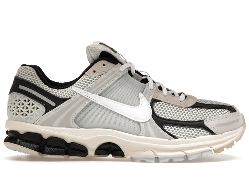 SP13383 Nike Zoom Vomero 5 Supersonic Light Bone Black