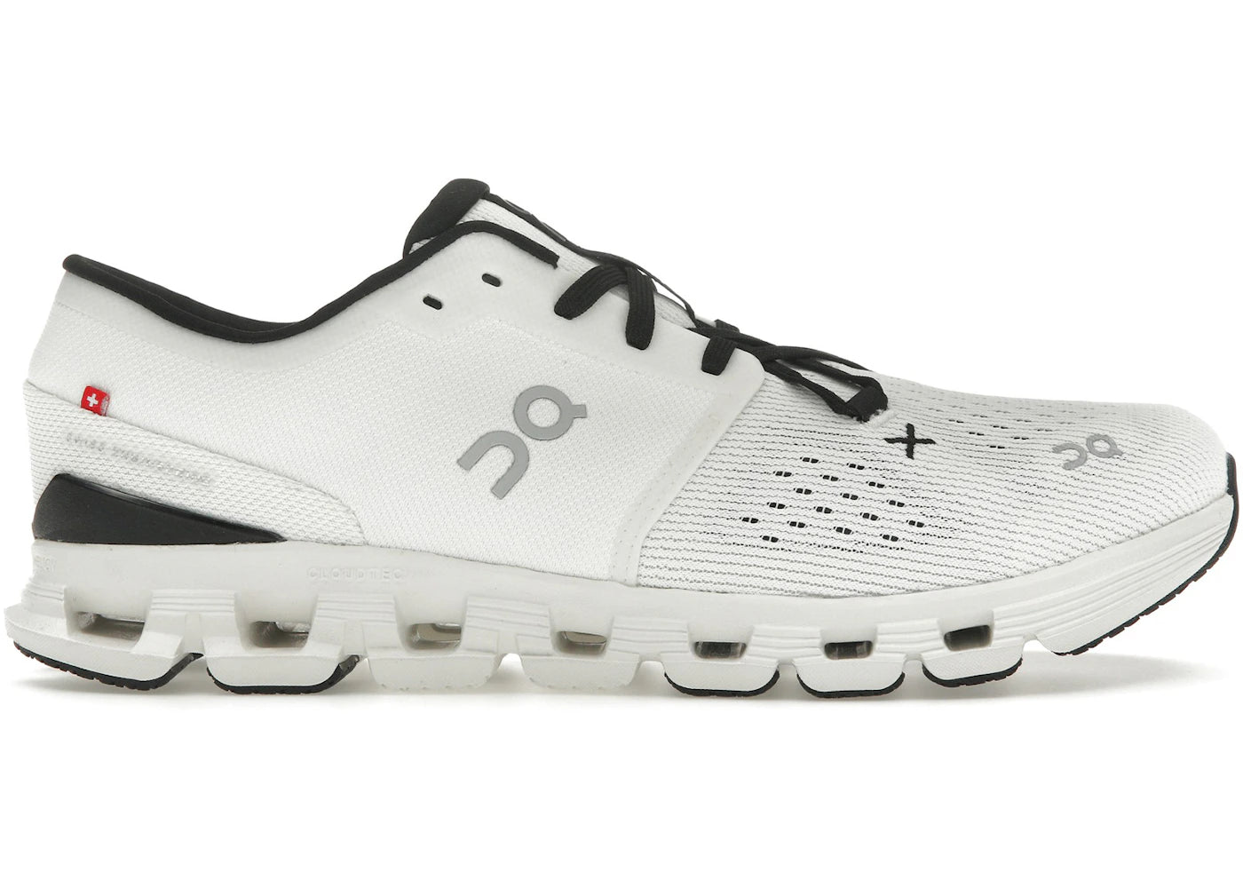 SP15561 On Running Cloud X 4 Ivory Black