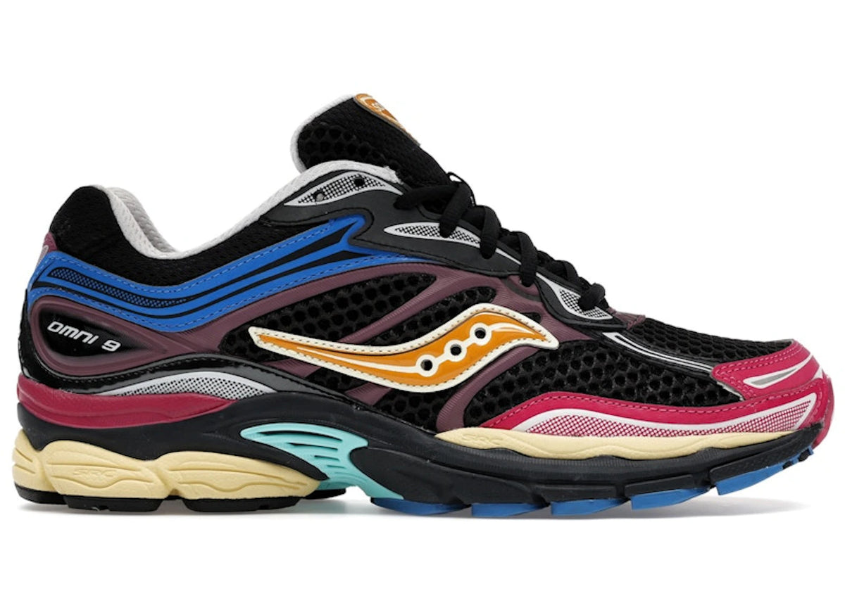 https://images.stockx.com/images/Saucony-ProGrid-Omni-9-Black-Multi-Product.jpg?fit=fill&bg=FFFFFF&w=700&h=500&fm=webp&auto=compress&q=90&dpr=2&trim=color&updated_at=1764177414