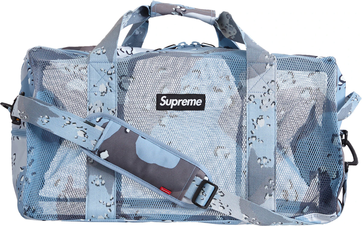 https://images.stockx.com/images/Supreme-Big-Duffle-Bag-SS20-Blue-Desert-Camo.jpg?fit=fill&bg=FFFFFF&w=1000&fm=webp&auto=compress&q=90&dpr=2&trim=color&updated_at=1744142786