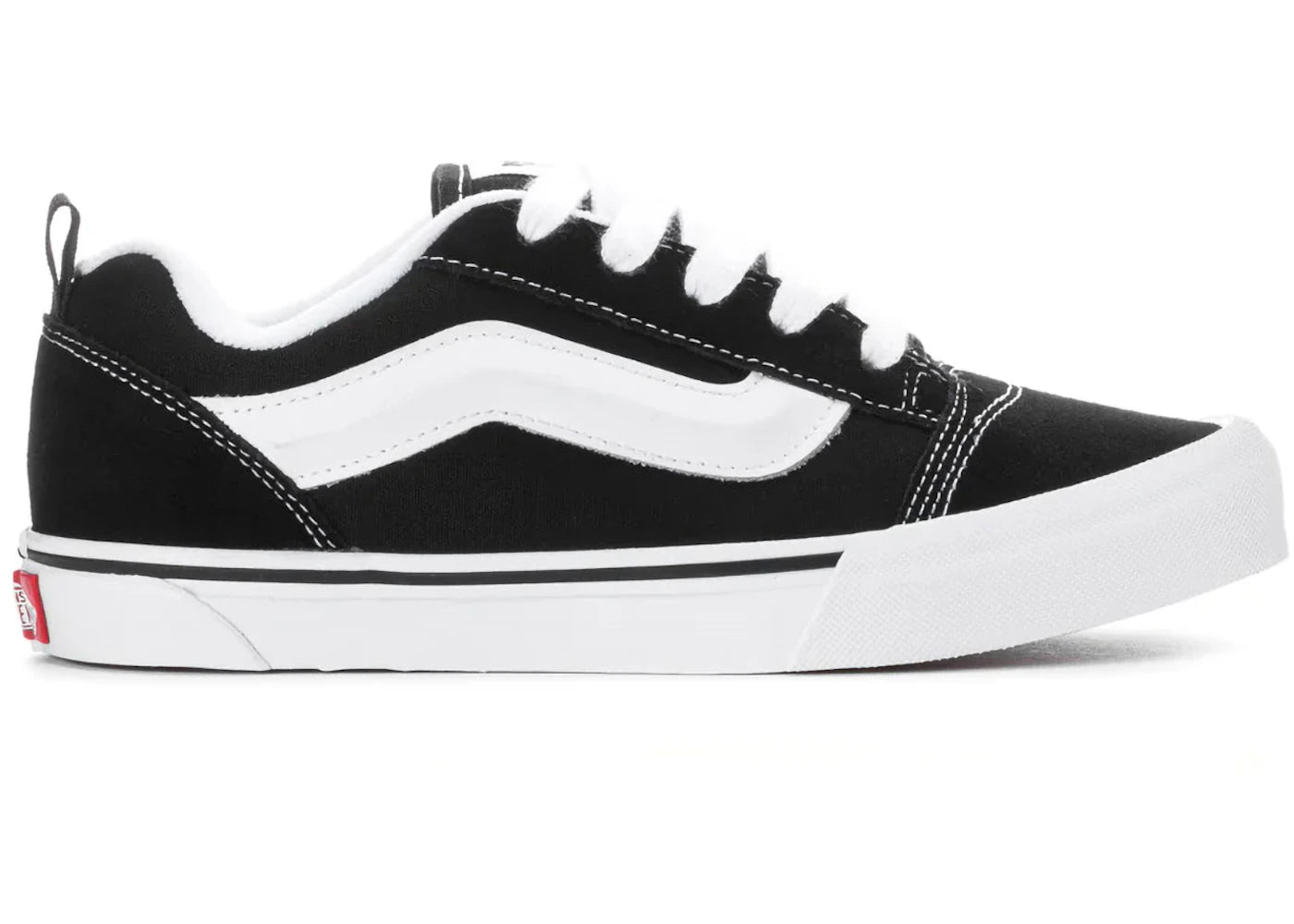 https://images.stockx.com/images/Vans-Knu-Skool-Black-True-White-Youth.jpg?fit=fill&bg=FFFFFF&w=700&h=500&fm=webp&auto=compress&q=90&dpr=2&trim=color&updated_at=1738008119