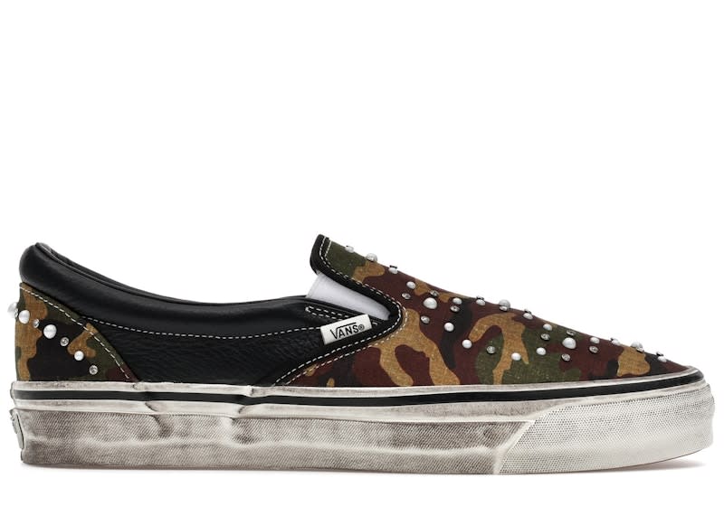 SP9943 Vans LX Classic Slip-On 98 Pearlized Pack Camo Black