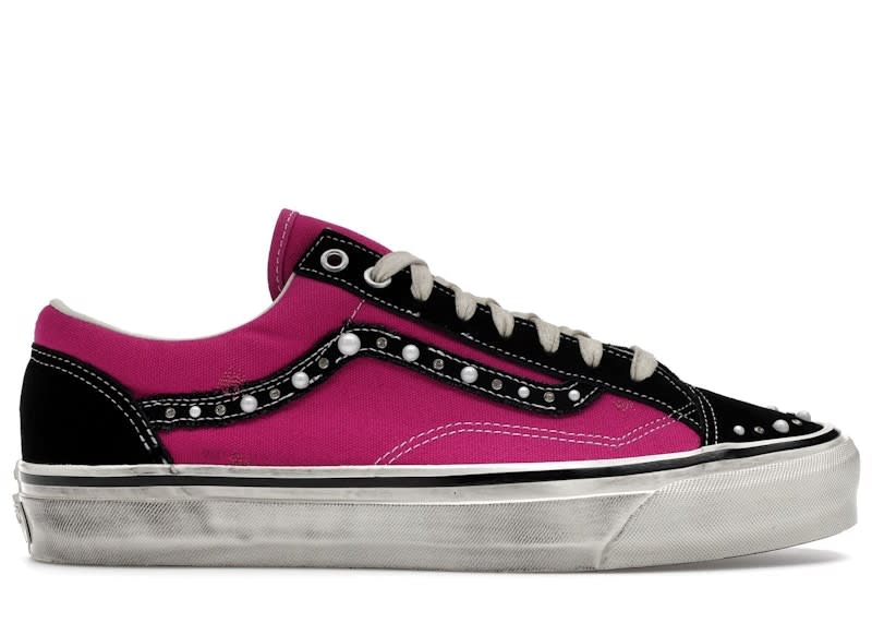 https://res.cloudinary.com/dlqdbsx2k/image/upload/v1784574356/Vans-OTW-Old-Skool-36-Pearlized-Pack-Pink-Black-Product_aghhz1.jpg