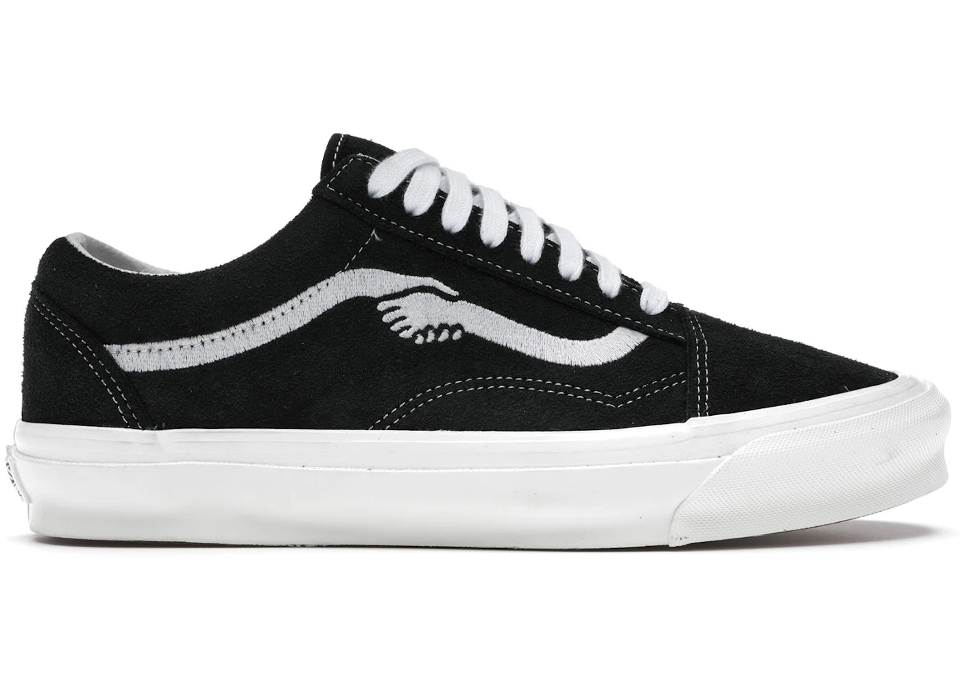 https://images.stockx.com/images/Vans-Old-Skool-Notre-Black-Product.jpg?fit=fill&bg=FFFFFF&w=700&h=500&fm=webp&auto=compress&q=90&dpr=2&trim=color&updated_at=1738193358