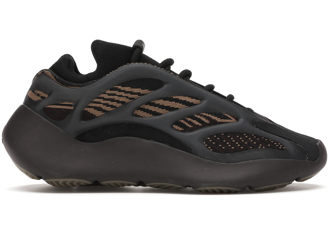 SP542 adidas Yeezy 700 V3 Clay Brown