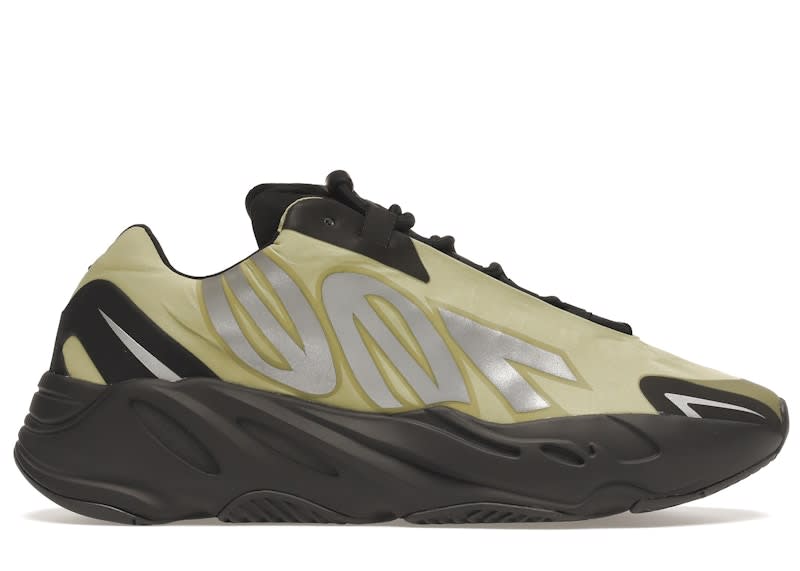 SP13271 adidas Yeezy Boost 700 MNVN Resin