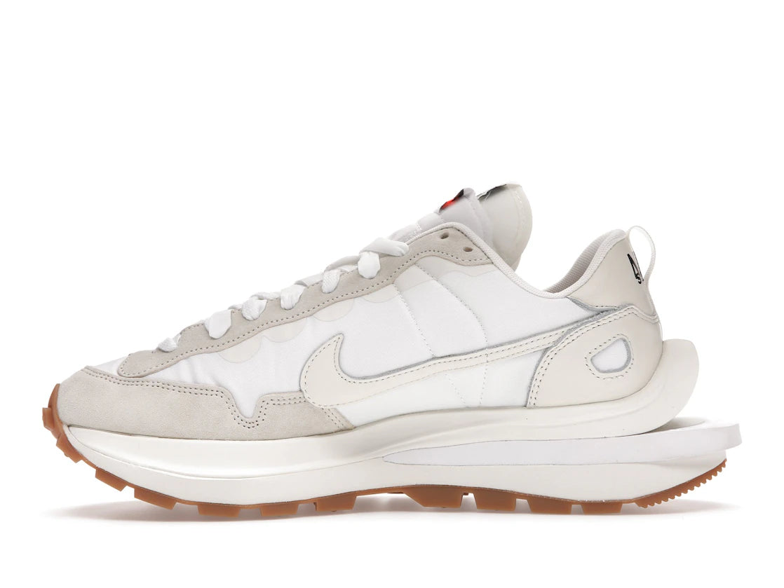 661212 sacai x VaporWaffle 'Sail Gum'