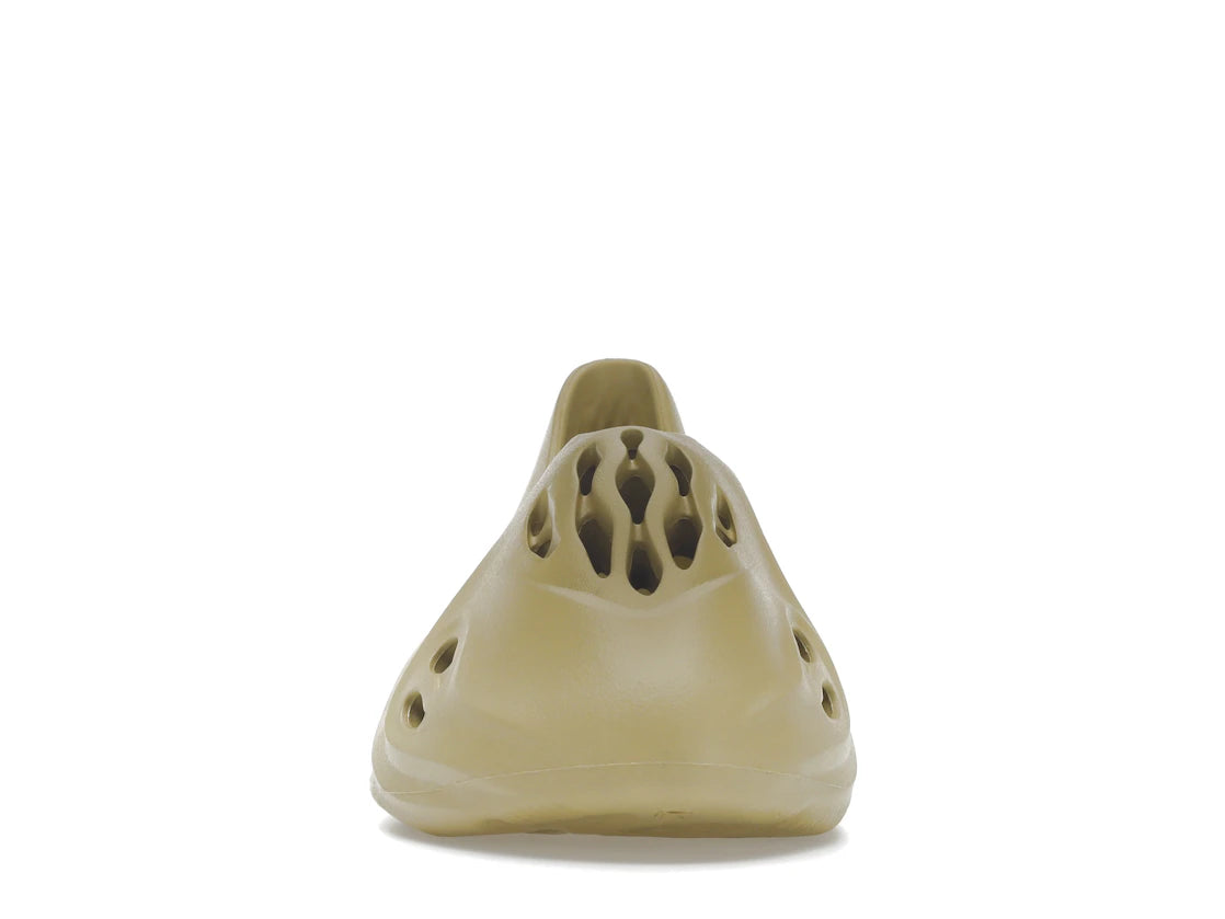 312195 adidas Yeezy Foam RNNR Sulfur