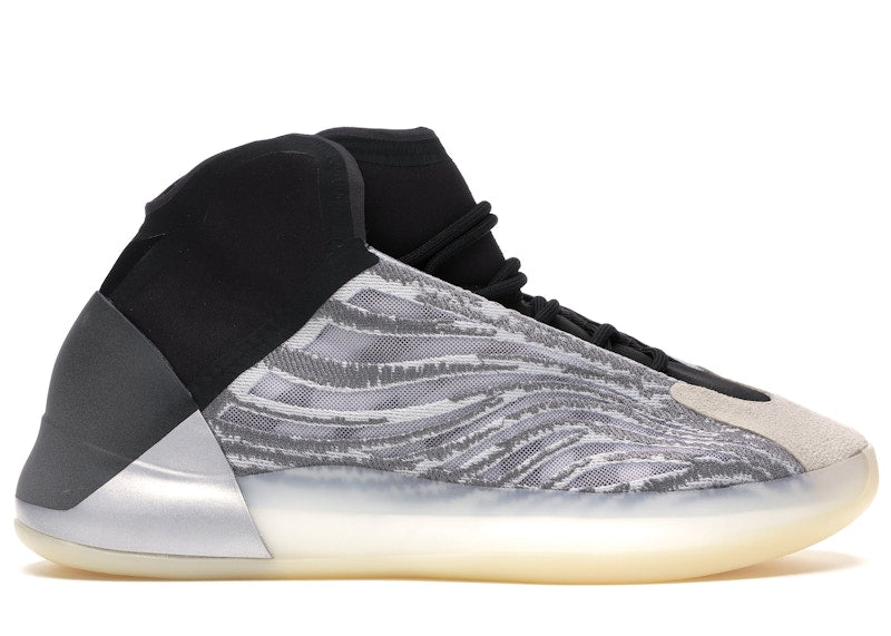 SP16161 adidas Yeezy QNTM (Lifestyle Model)