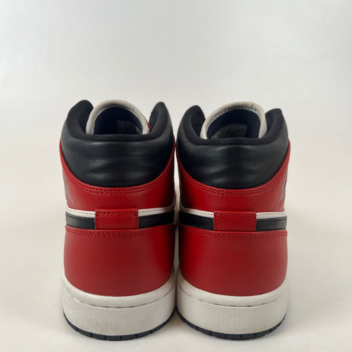 [SP11100] Jordan 1 Mid Chicago Toe