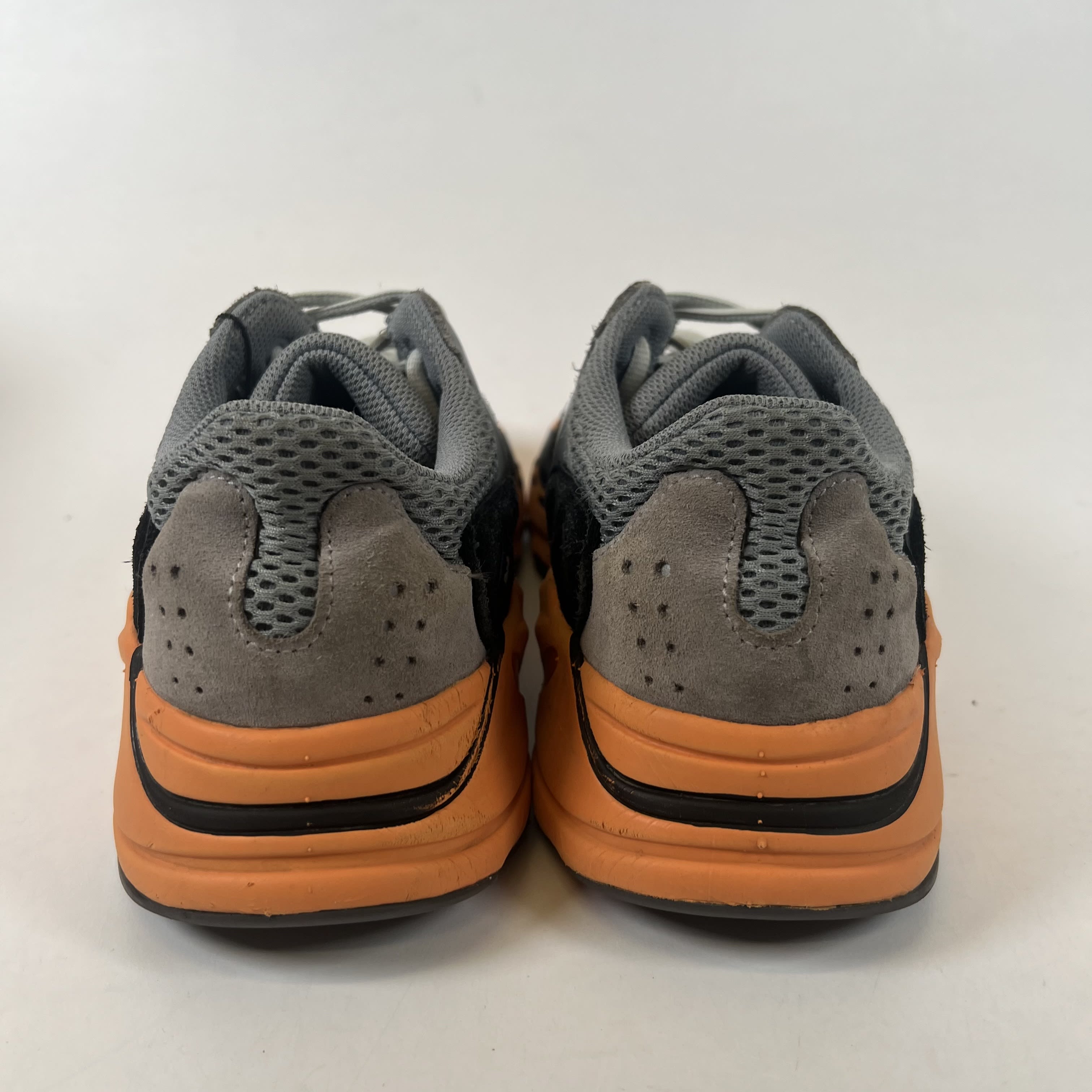 [SP14281] Yeezy Boost 700 'Wash Orange'