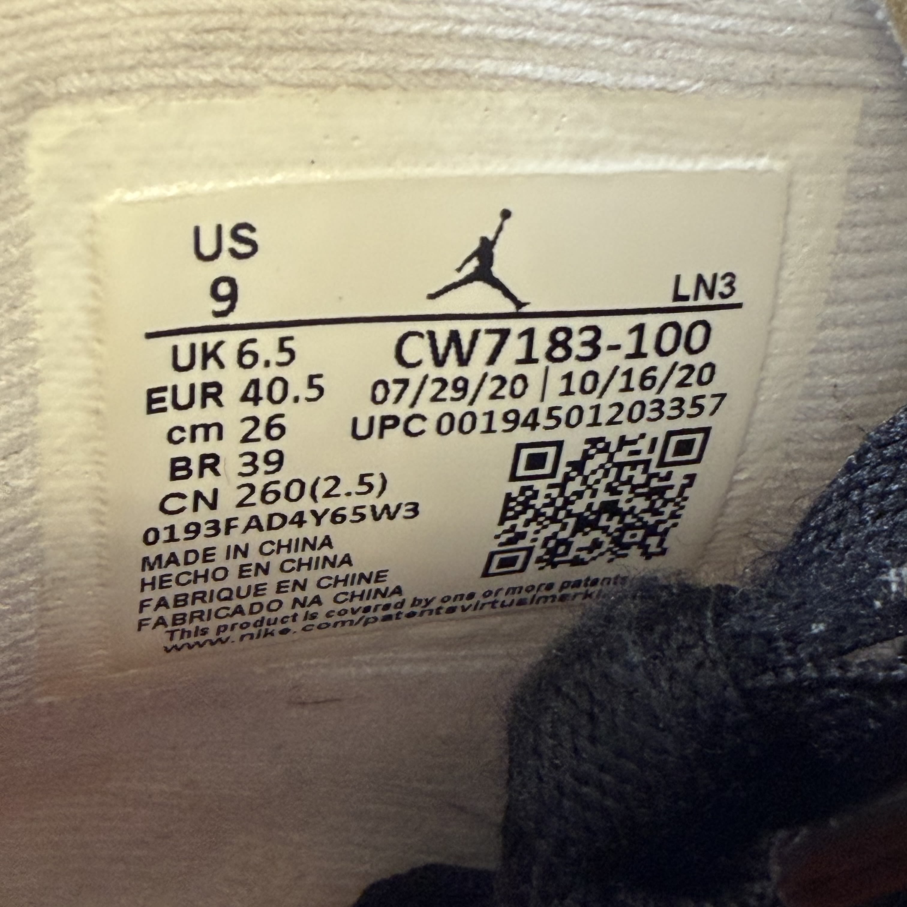 [SP11951] Jordan 4 Retro Starfish (Women's)