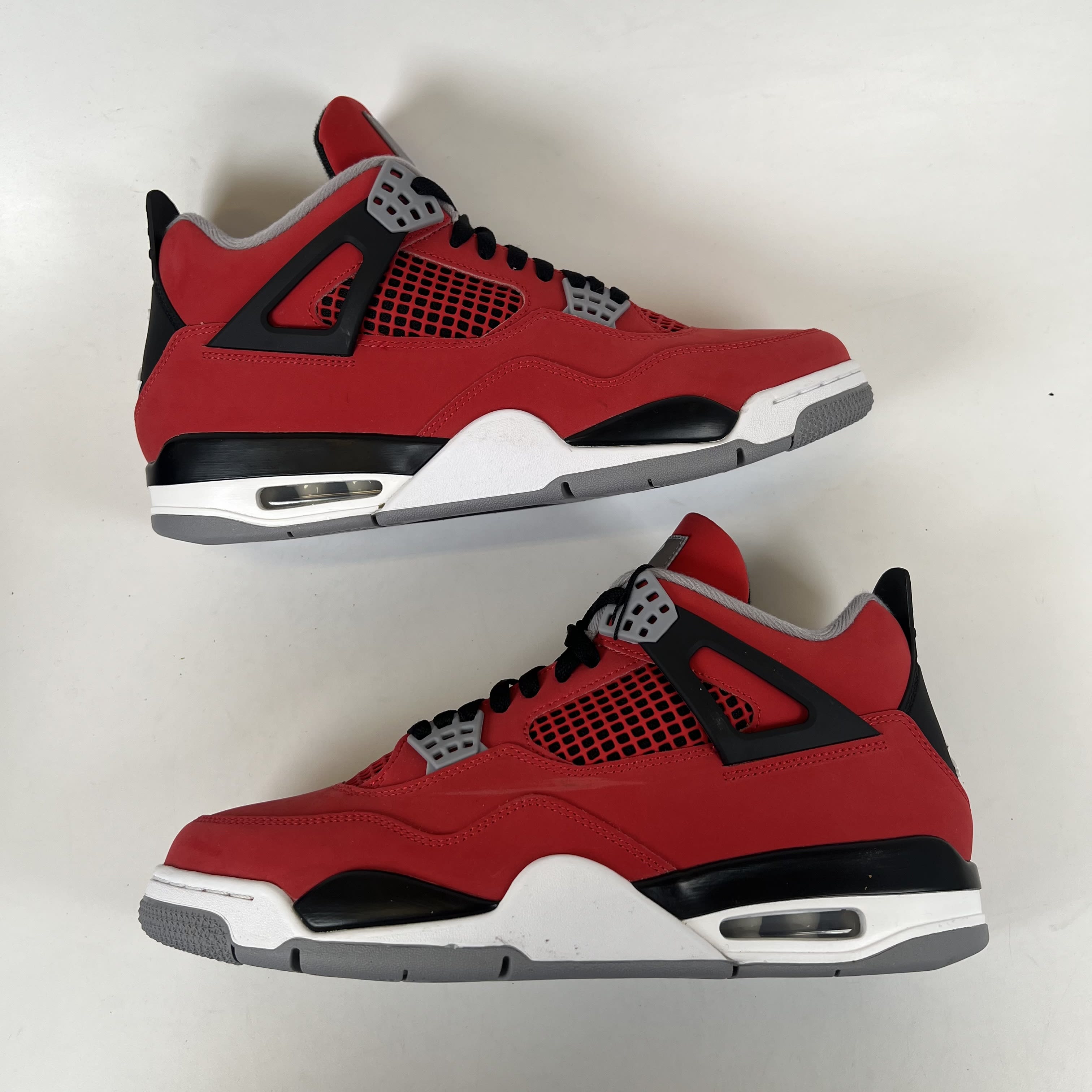 [SP14447] Jordan 4 Retro Toro Bravo (2026)