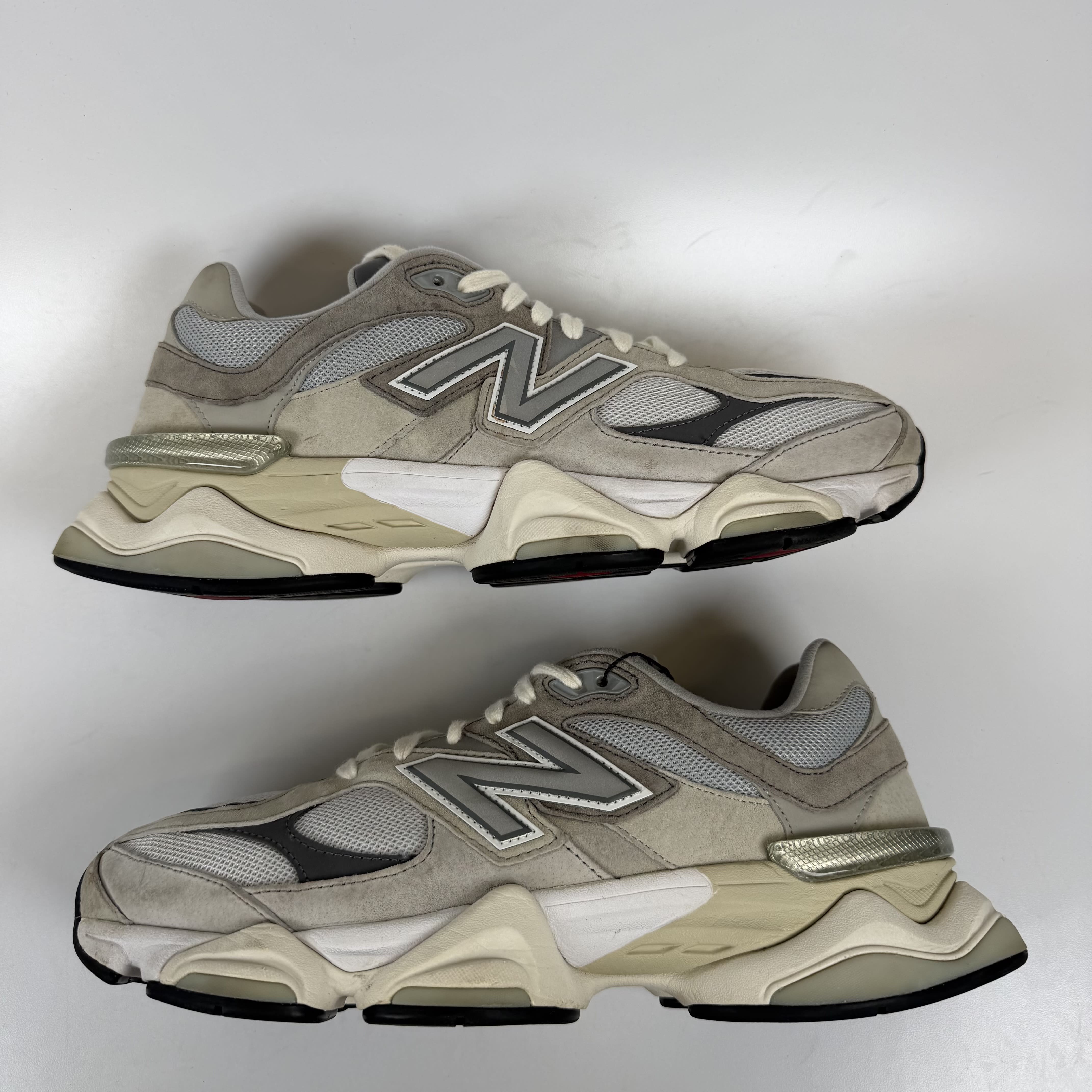 [SP11762] New Balance 9060 Rain Cloud Grey
