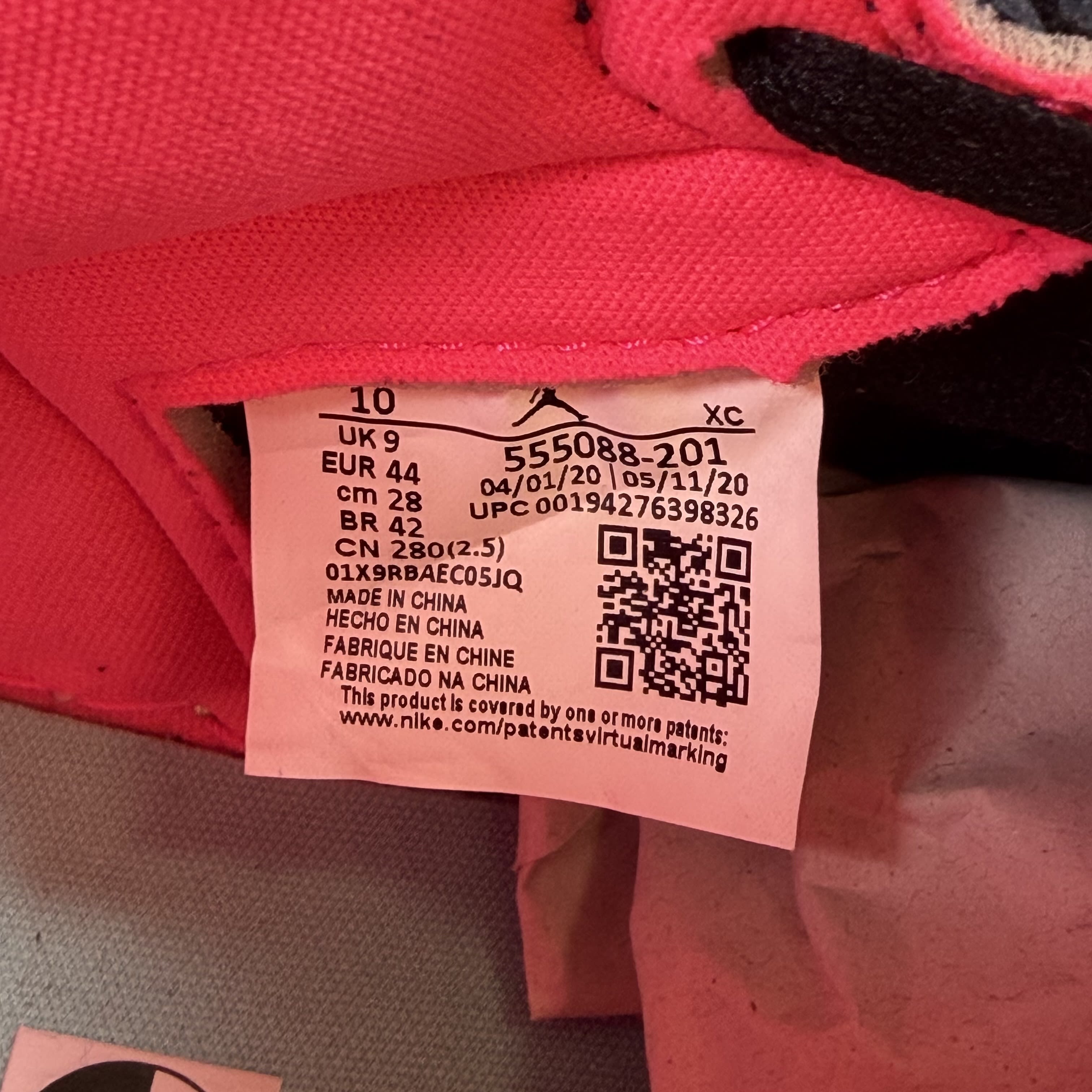 [SP7134] Jordan 1 Retro High Tokyo Bio Hack