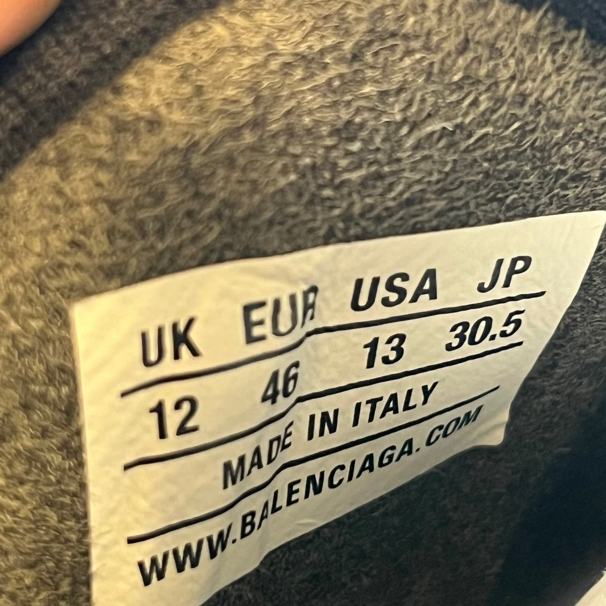 https://res.cloudinary.com/dlqdbsx2k/image/upload/v1792423129/blob_bg6f9o.jpg