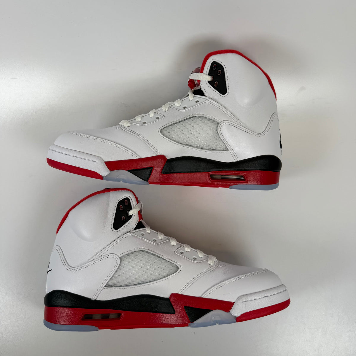 [SP14288] Jordan 5 Retro Fire Red Black Tongue (2025)