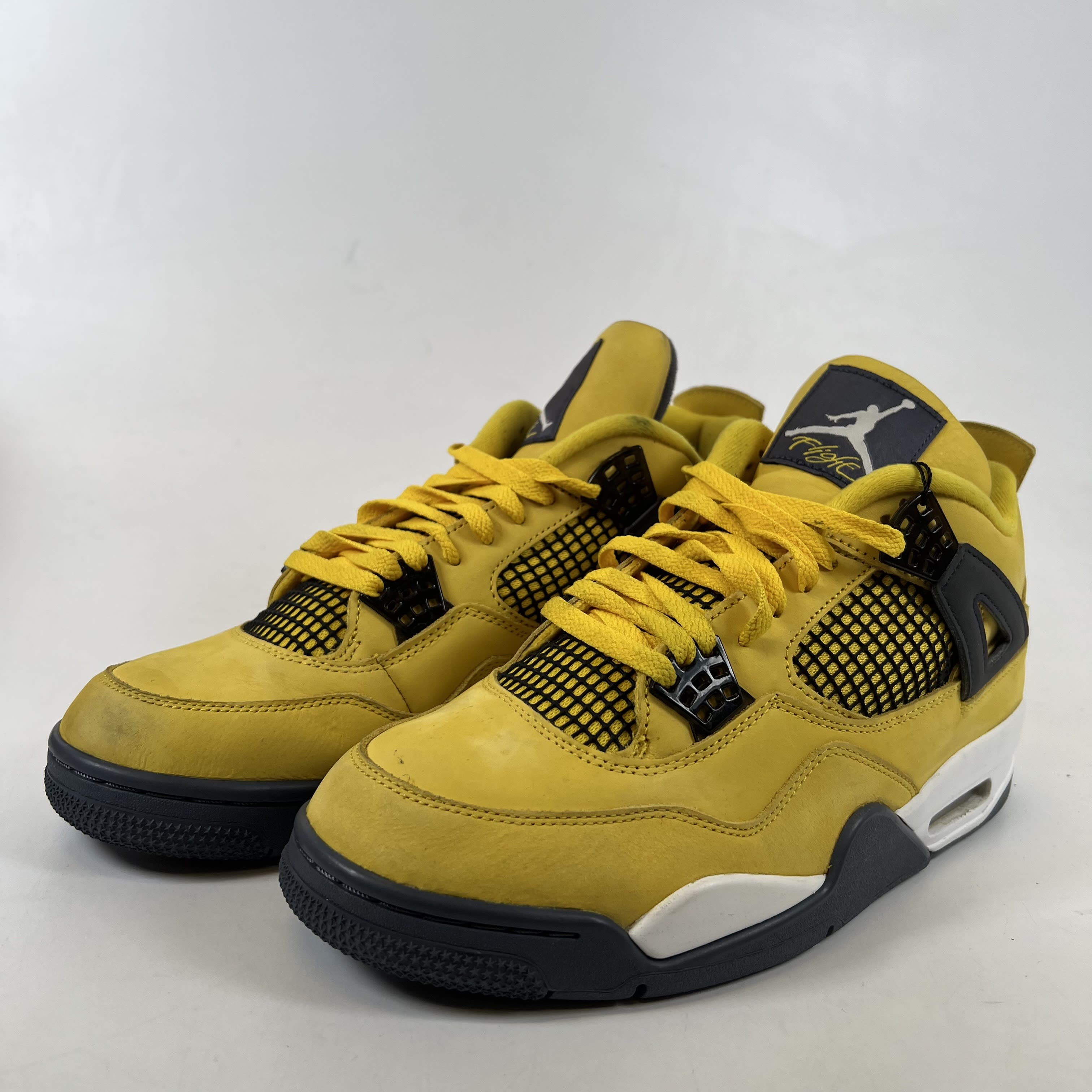 [SP15346] Jordan 4 Retro Lightning (2021)