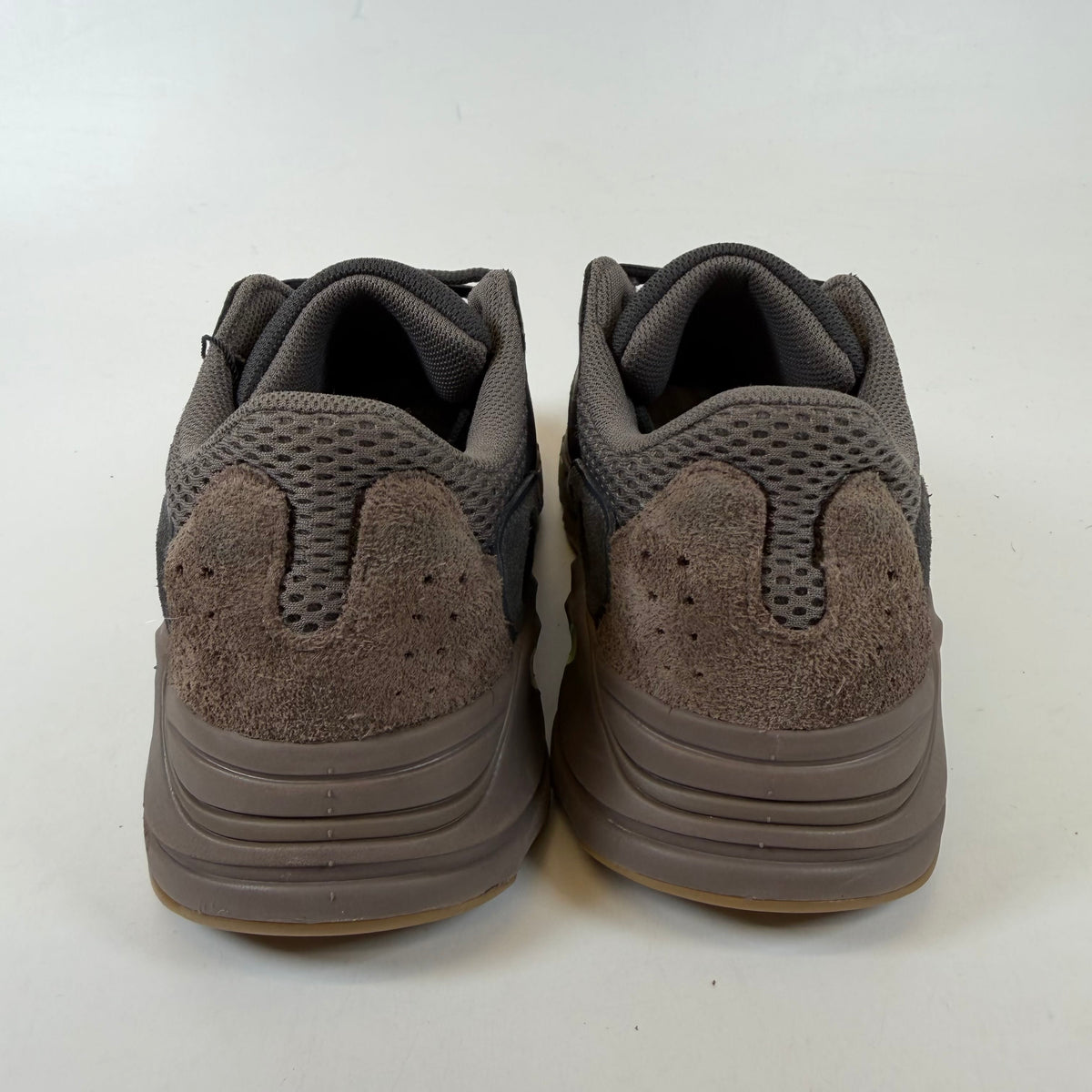 https://res.cloudinary.com/dlqdbsx2k/image/upload/v1787089219/blob_dfr7dc.jpg