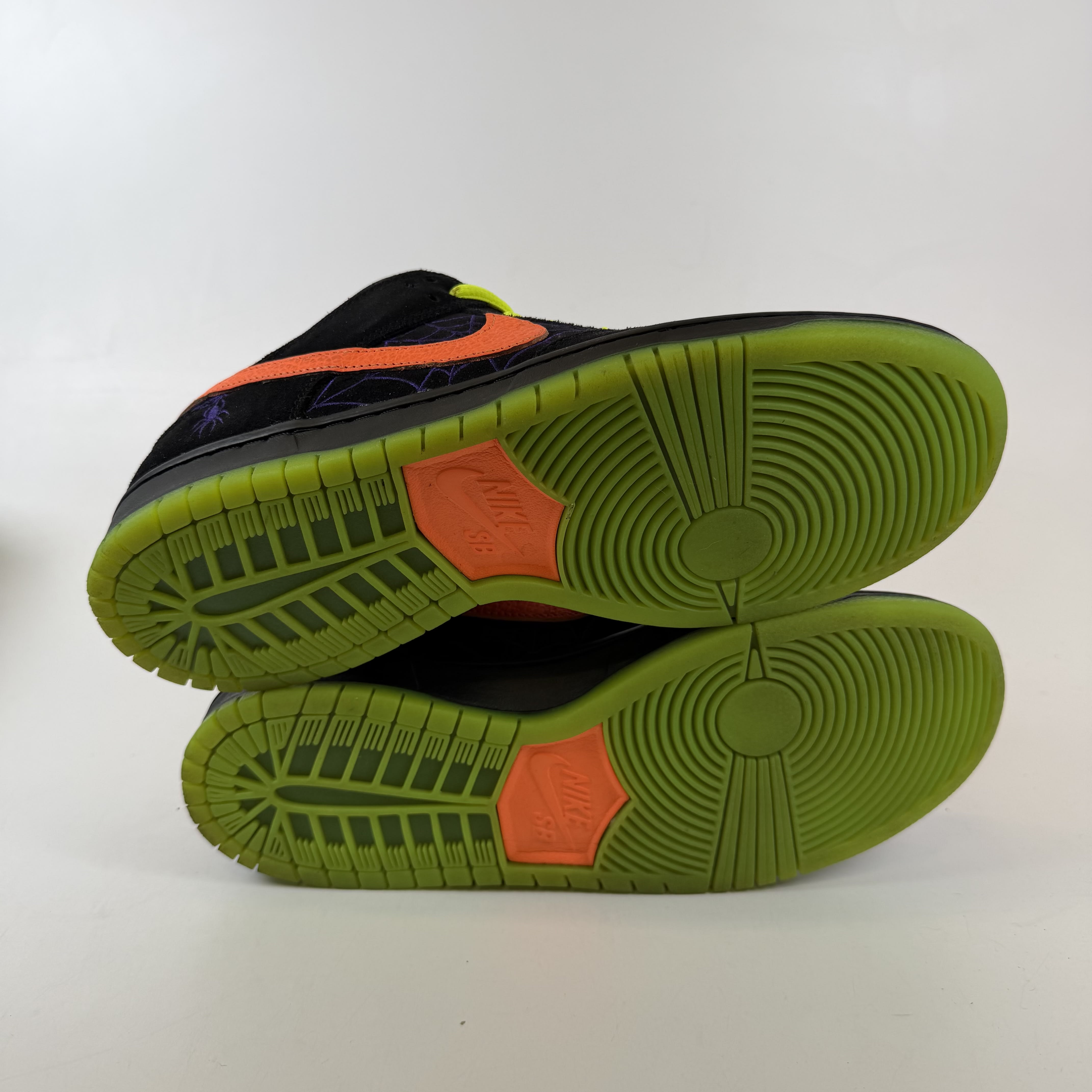 [SP14490] Nike SB Dunk Low Night of Mischief Halloween