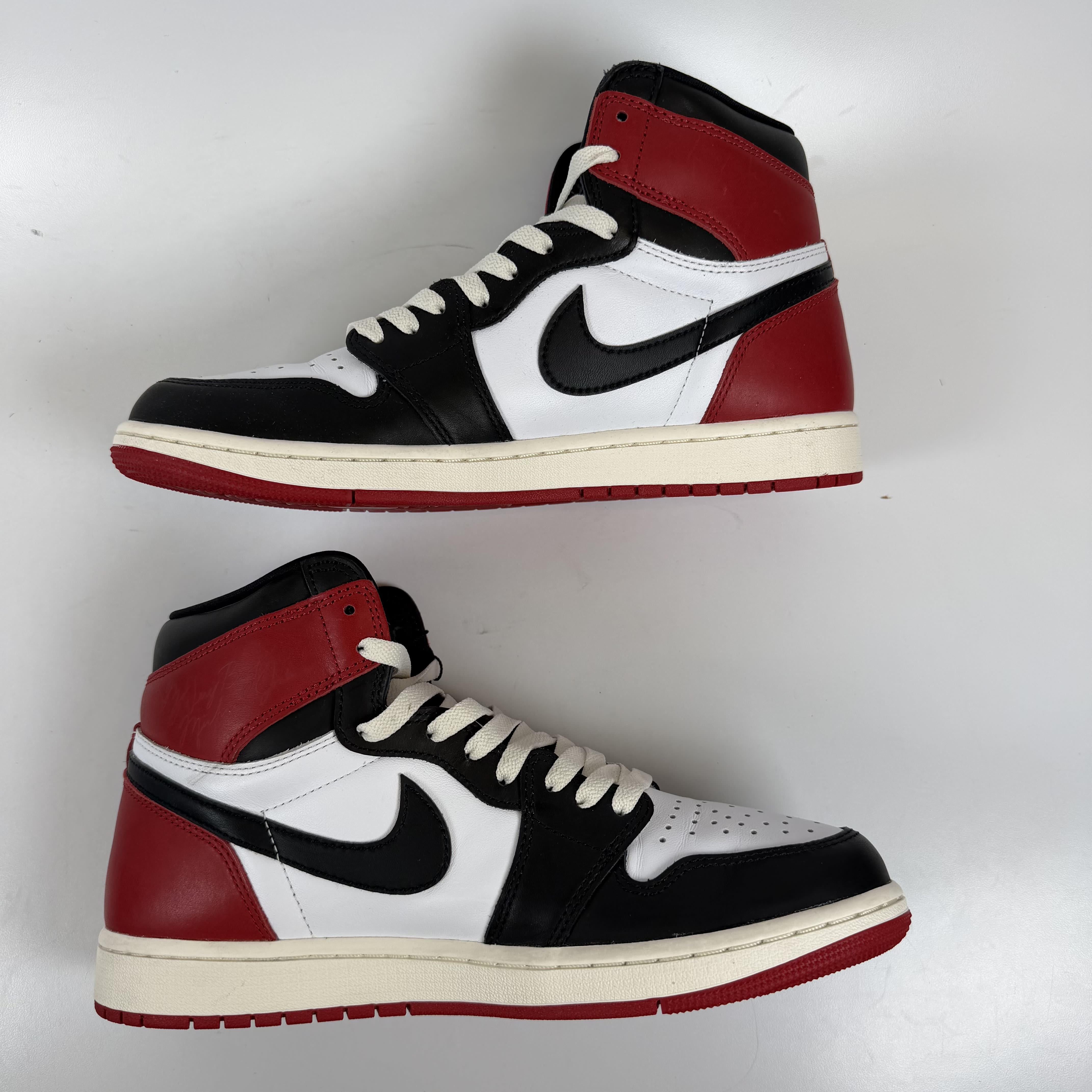 [SP15165] Jordan 1 Retro High OG Black Toe Reimagined