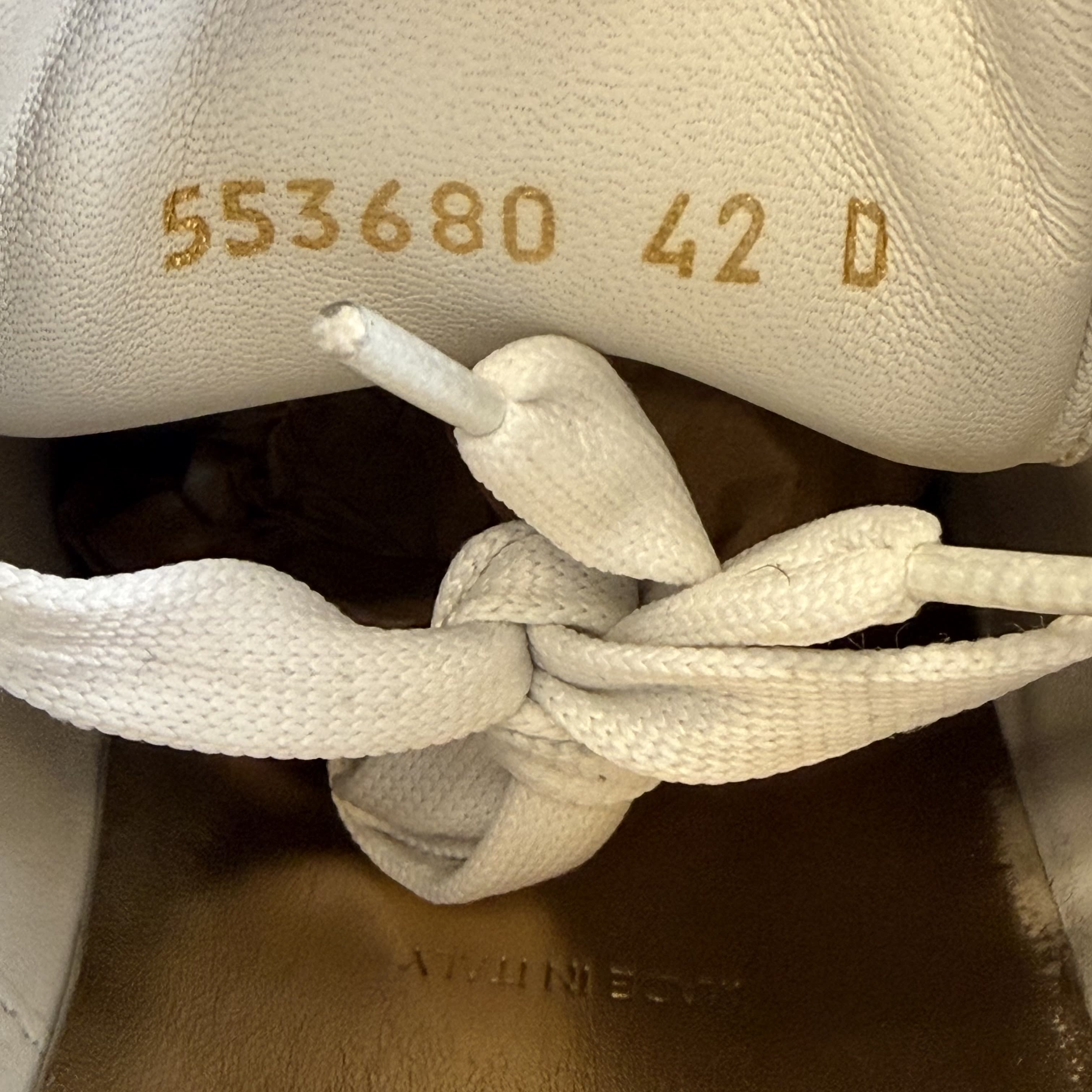 [SP12207] Alexander McQueen Oversized Light Gold