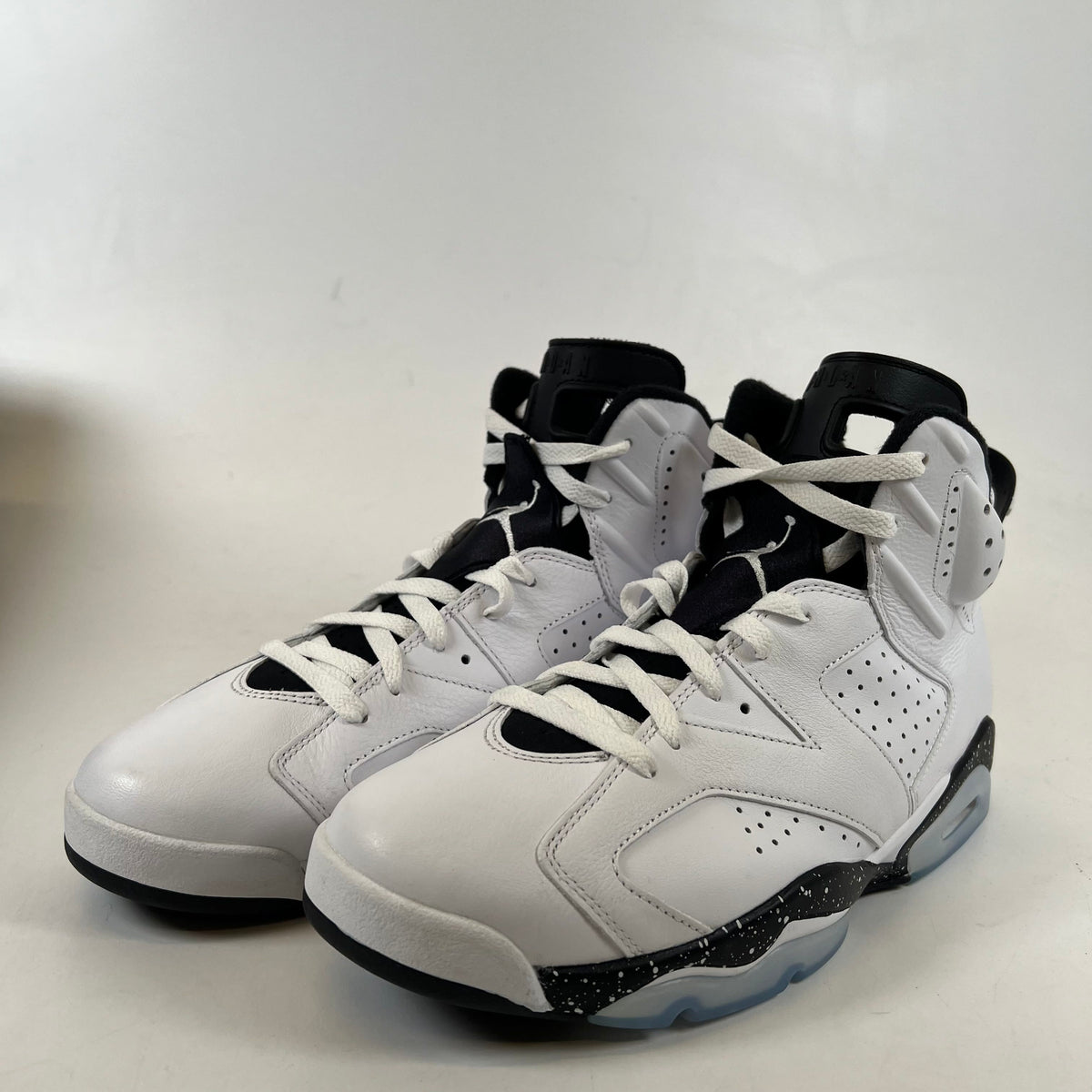 [SP15568] Jordan 6 Retro Reverse Oreo