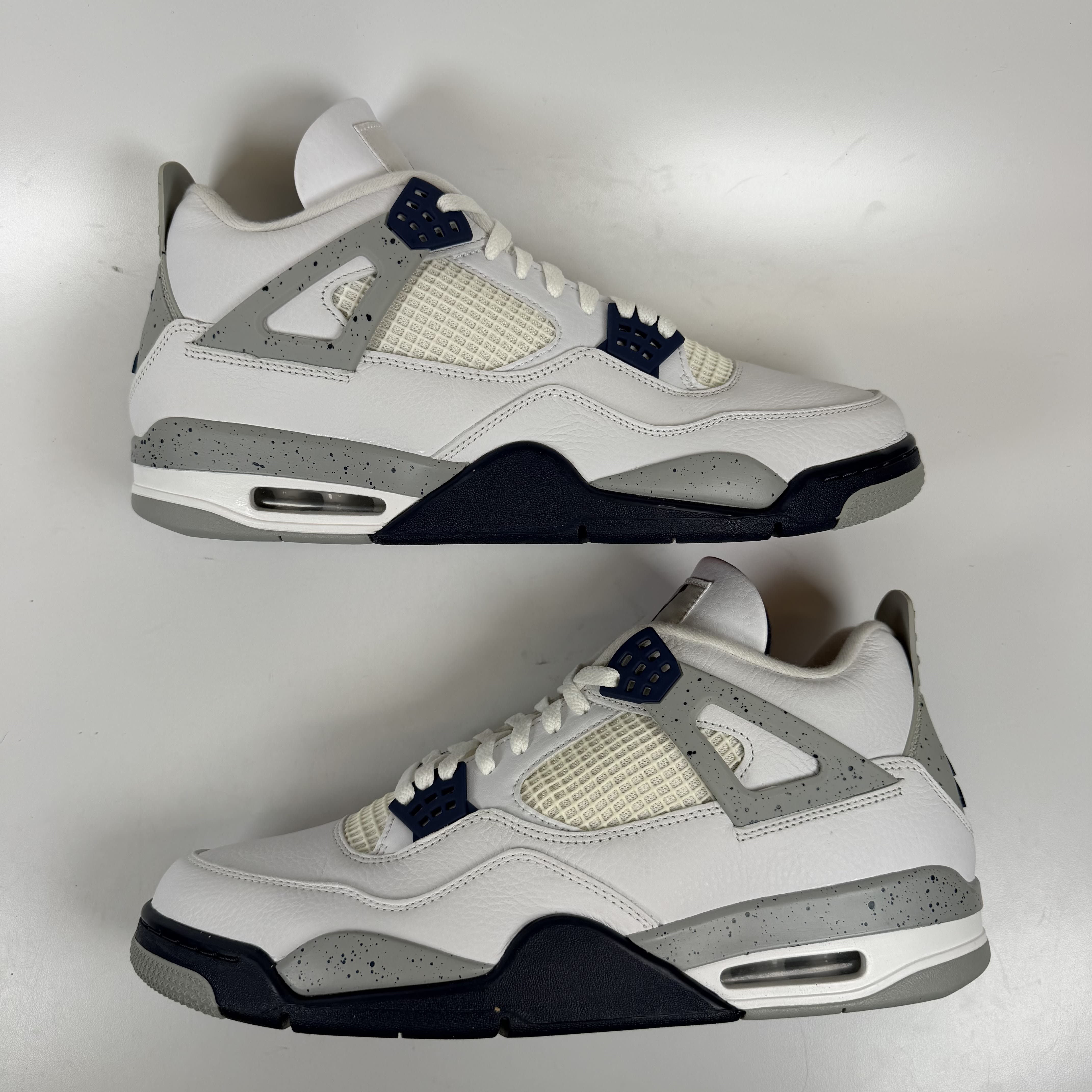 [279258] Jordan 4 Retro Midnight Navy