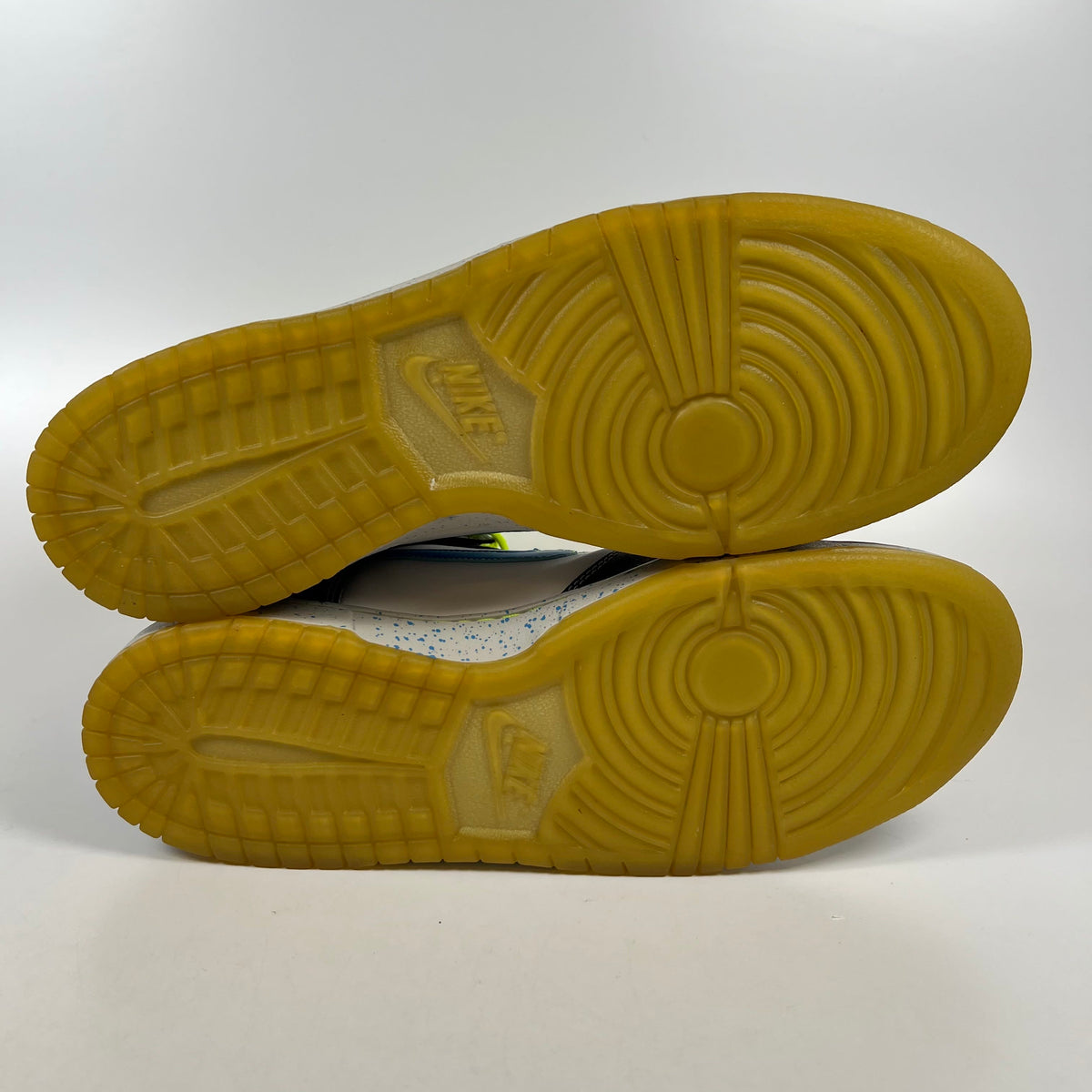 https://res.cloudinary.com/dlqdbsx2k/image/upload/v1788274163/blob_euxibh.jpg