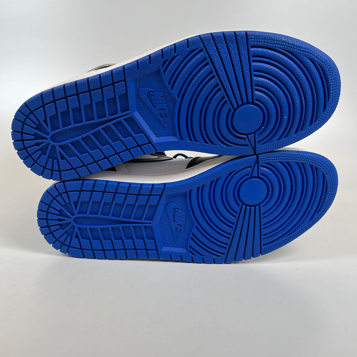 https://res.cloudinary.com/dlqdbsx2k/image/upload/v1791306323/blob_euym7l.jpg