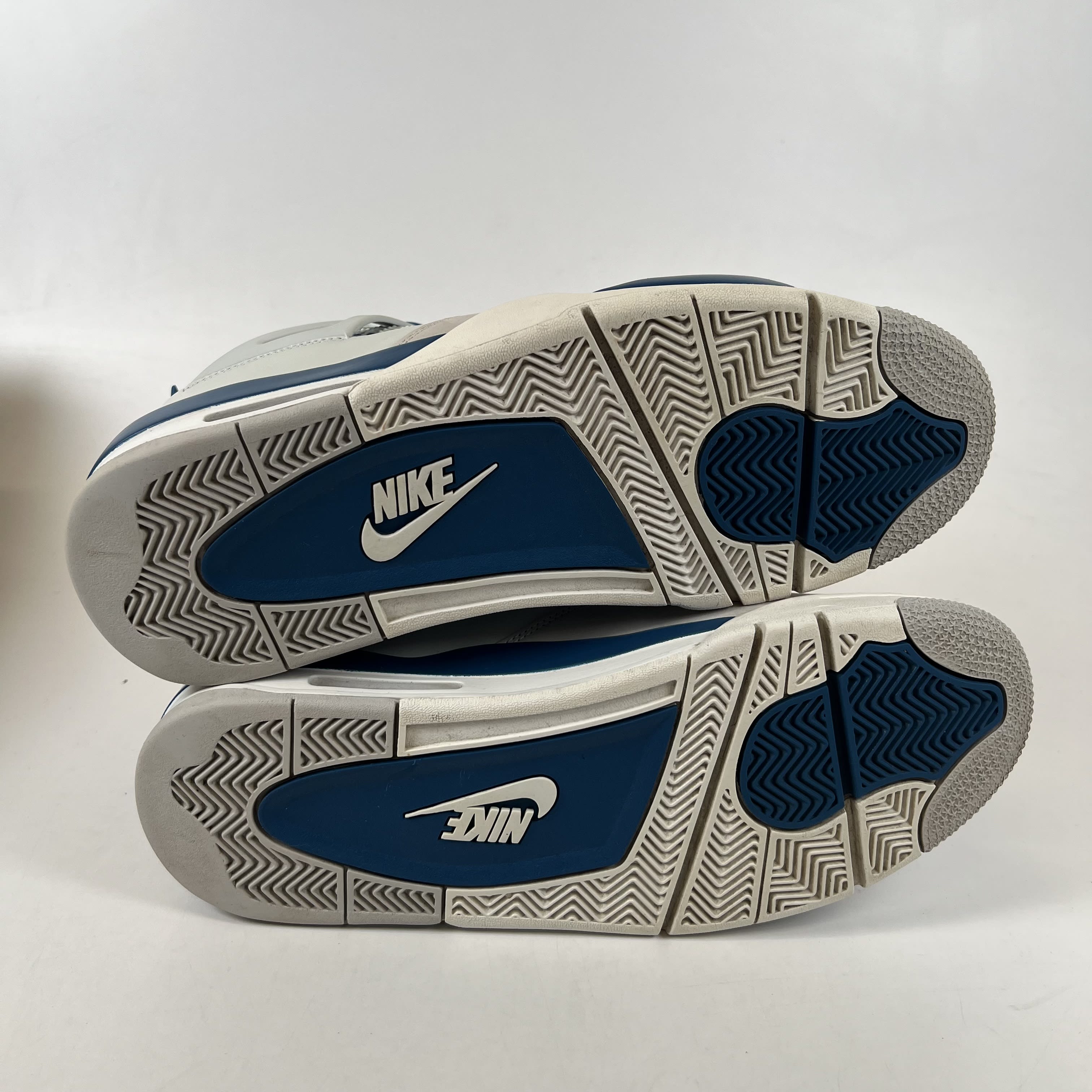 [SP12541] Jordan 4 Retro Military Blue (2024)