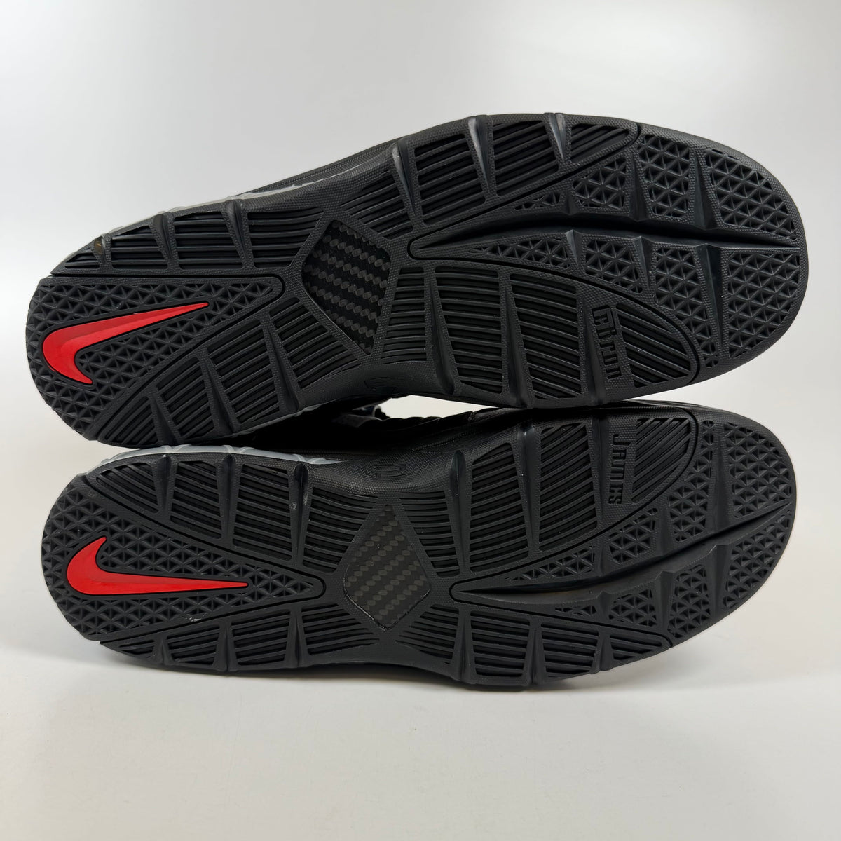 [SP16377] Nike LeBron 3 The Shop Black University Red (2022)