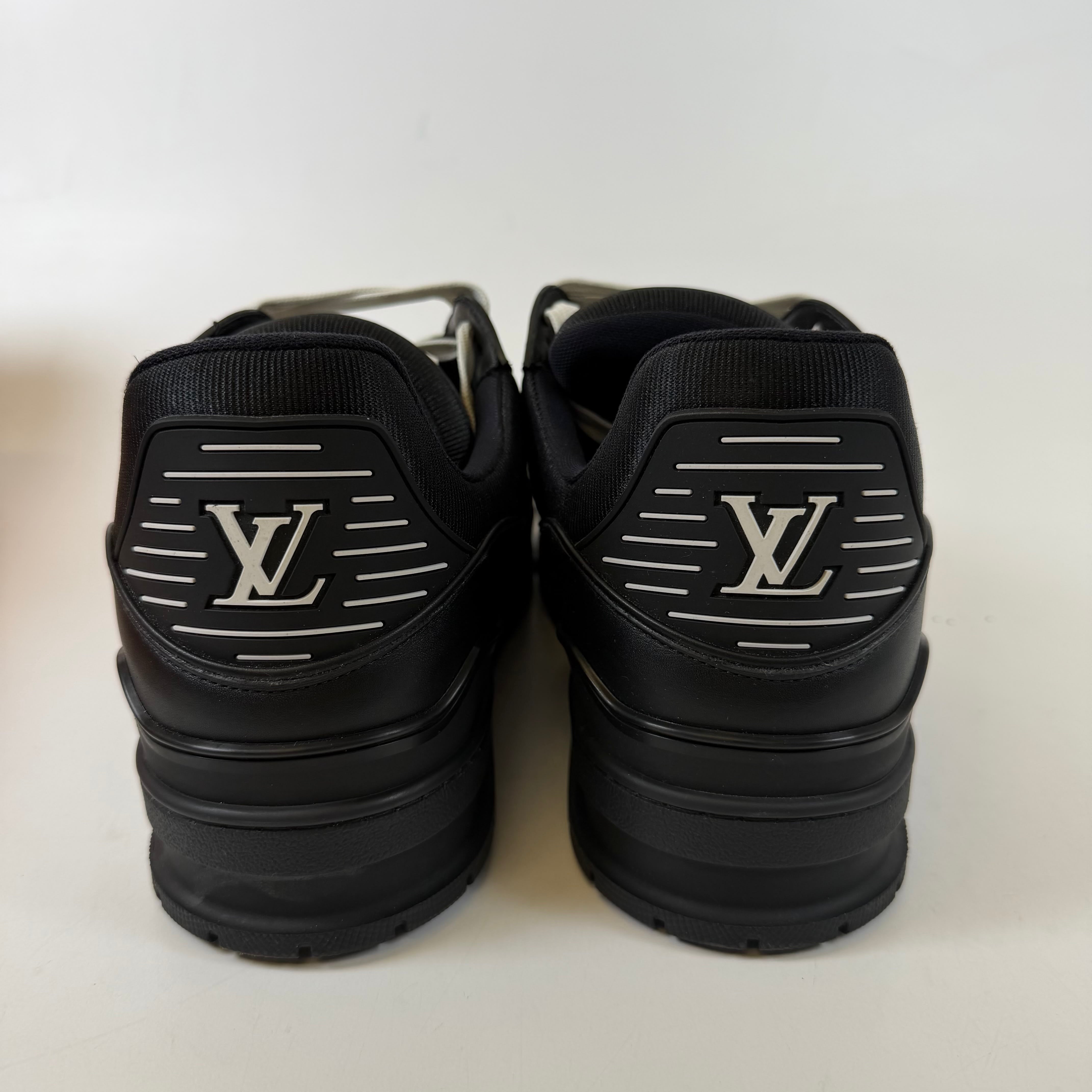 [SP12773] Louis Vuitton Trainer Black Embossed Monogram